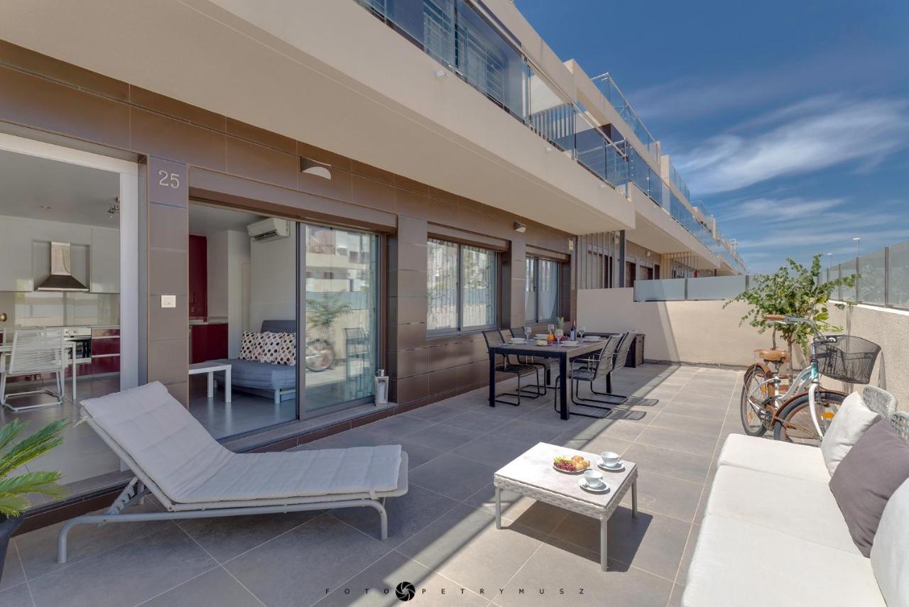 Apartamento En La Planta Baja "Playa Elisa" 皮拉尔－德拉奥拉达达 外观 照片